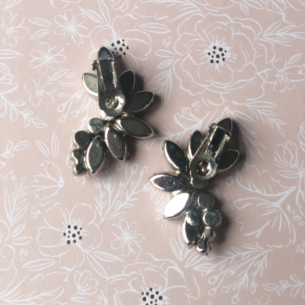 Glam vintage 50’s rhinestone climber earrings - Picture 3 of 4